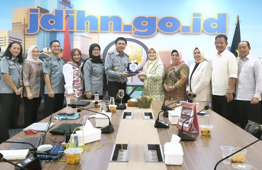 DPRD-Provinsi-Lampung-Diterima-Langsung-Kepala-Pusat-JDIHN-BPHN