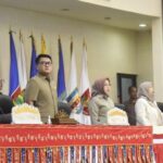 PIMPIN-PARIPURNA-Ketua-DPRD-Provinsi12
