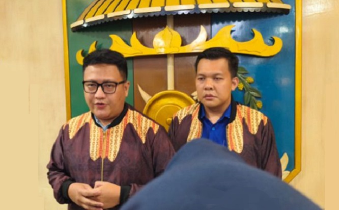 Ketua-DPRD-Lampung-1